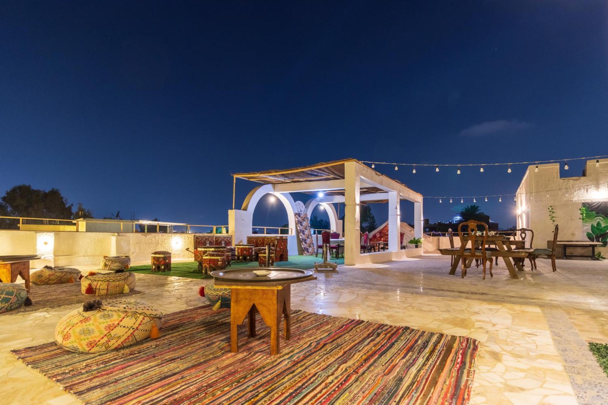 The Grand Pyramids View Hotel Kafrat al Jabal Luaran gambar